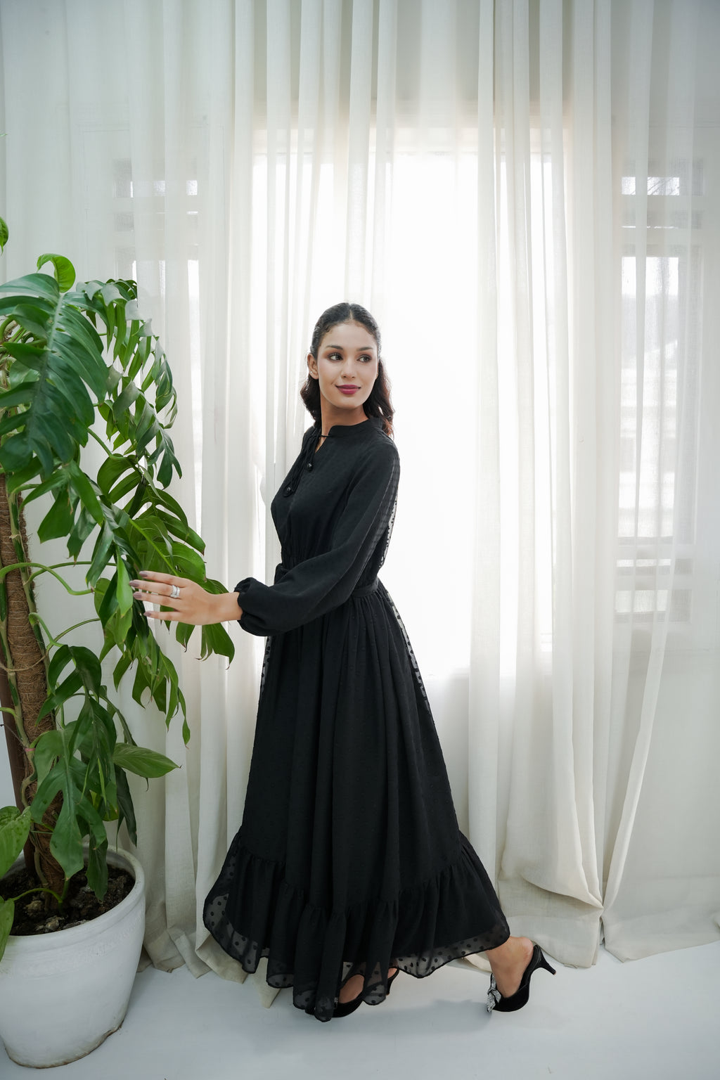 COCO BLACK BROCHIA LONG DRESS
