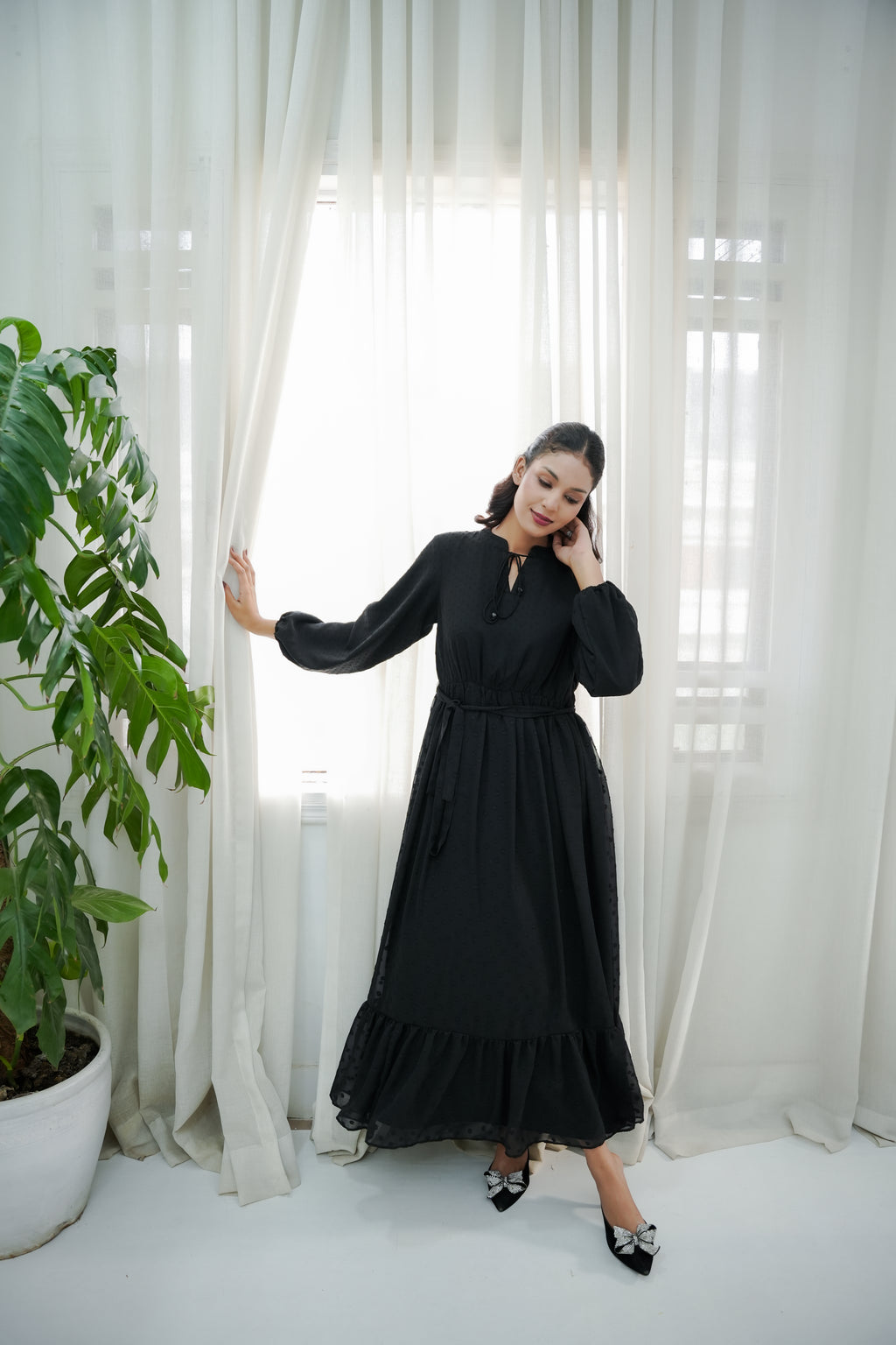 COCO BLACK BROCHIA LONG DRESS